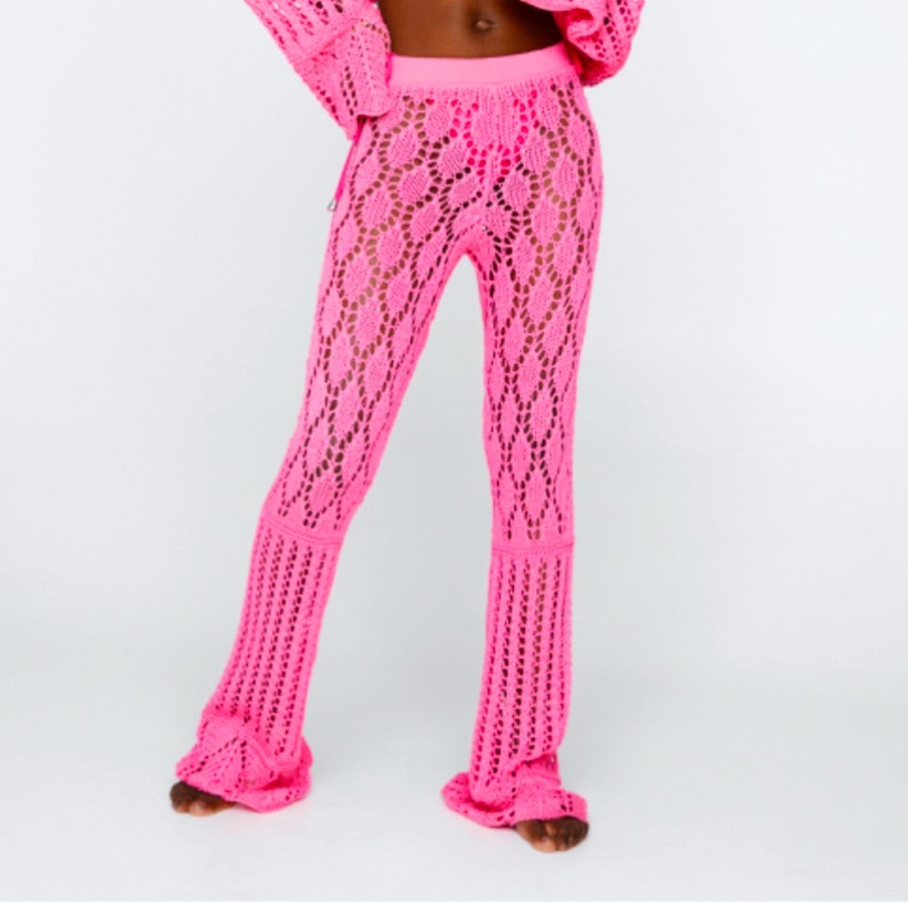 NWOT! Pink crochet pants